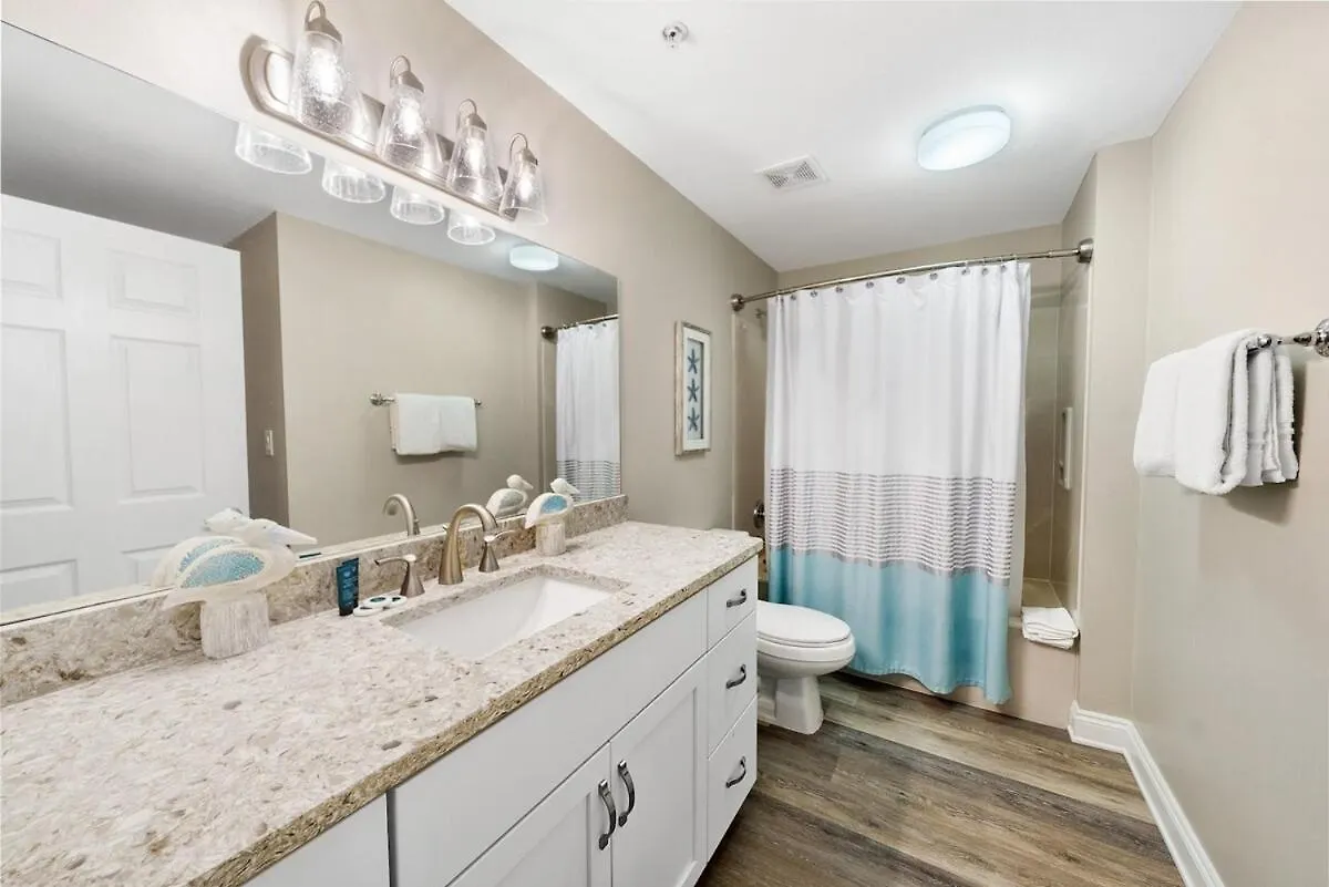 Calypso 908W Stunning Condo, Beach Front, And Immaculate Panama City Beach