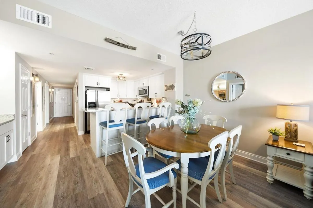 Calypso 908W Stunning Condo, Beach Front, And Immaculate Panama City Beach