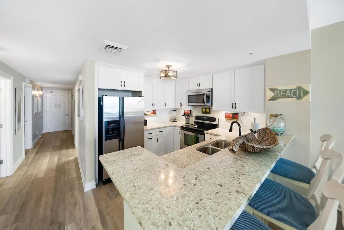Calypso 908W Stunning Condo, Beach Front, And Immaculate Panama City Beach