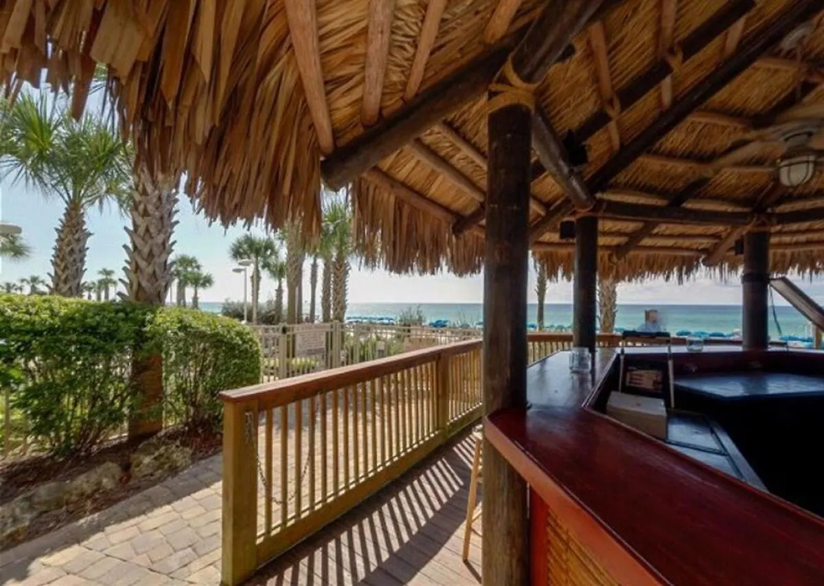 Apartment Calypso 908W Stunning Condo, Beach Front, And Immaculate Panama City Beach